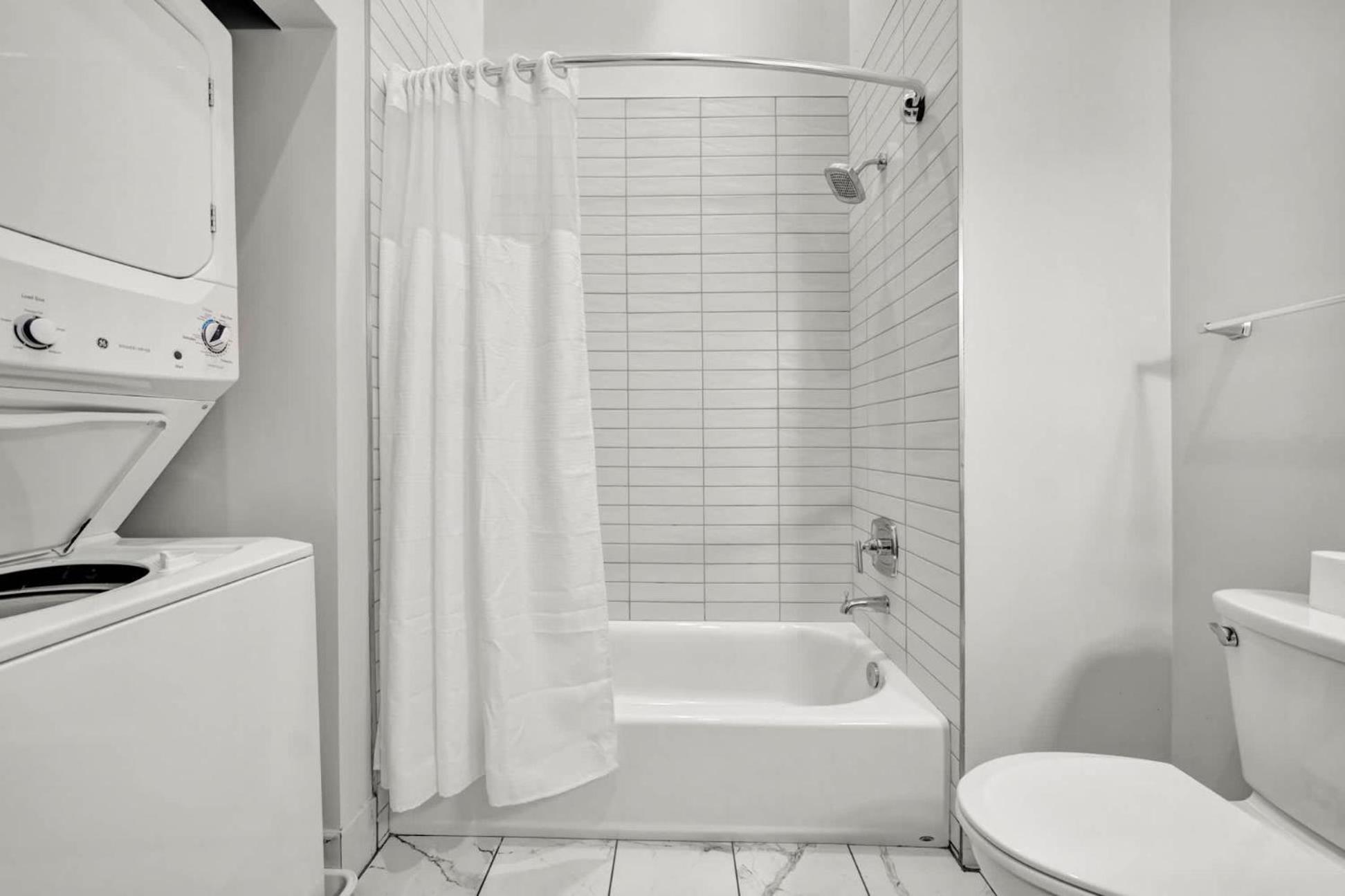 Bright And Modern In # 304 Apartment Louisville